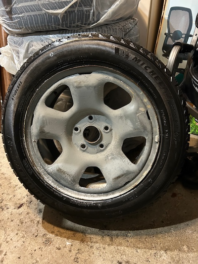 Four Michelin X Ice – 225/55 R17 in very good condition for $450. Purchased new in 2021 but saw only...