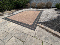 Outdoor carpet - 10ft x 7ft 10 inches - $22 - check it out!