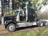 1996 Western Star 12.7L series 60 13 spd nice shape for the year
