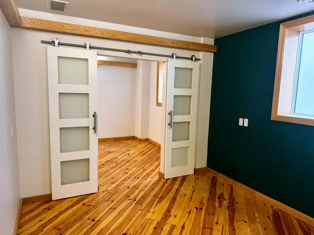 Clinical Space Available in Commercial & Office Space for Rent in Peterborough - Image 2