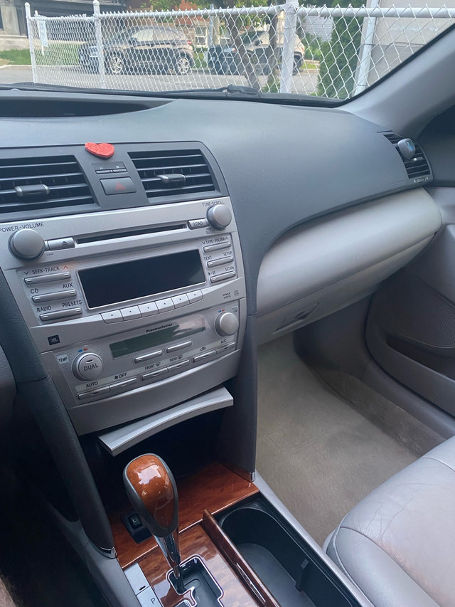 Toyota Camry XLE 3.5L V6 in Cars & Trucks in Ottawa - Image 4