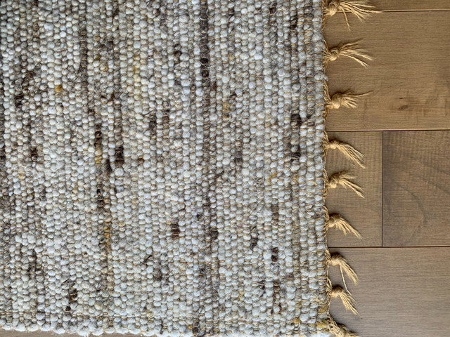 Wool carpet in Rugs, Carpets & Runners in London