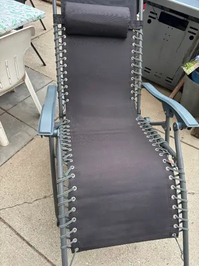 This chair was used just a few times last summer, clean, no stains or rust, like new. Killarney area...