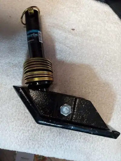 New snowplow shoe assembly, by Buyers Products; replaces Meyer 09126 With 10 washers and pin $60 for...