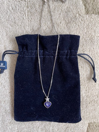 Swarovski star purple crystal pendant