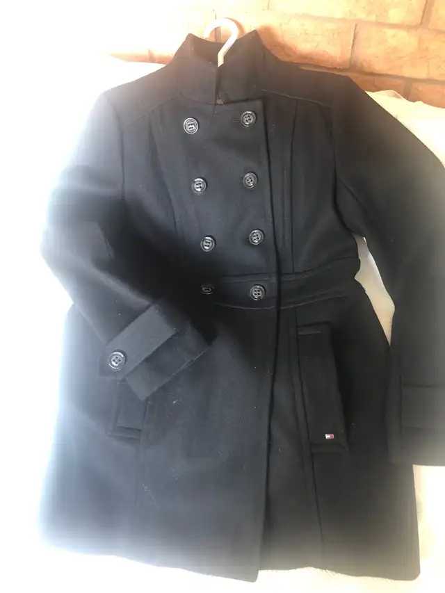 Tommy Hilfiger black car coat in Women's - Tops & Outerwear in Oshawa / Durham Region - Image 3