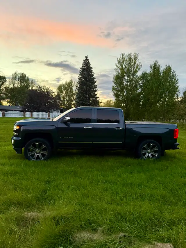 2017 Chevy Silverado 1500 LTZ 602769834891683843