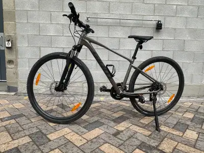 Like New Giant Roam Disc 3 – Small – Hydraulic Brakes – Perfect , View more