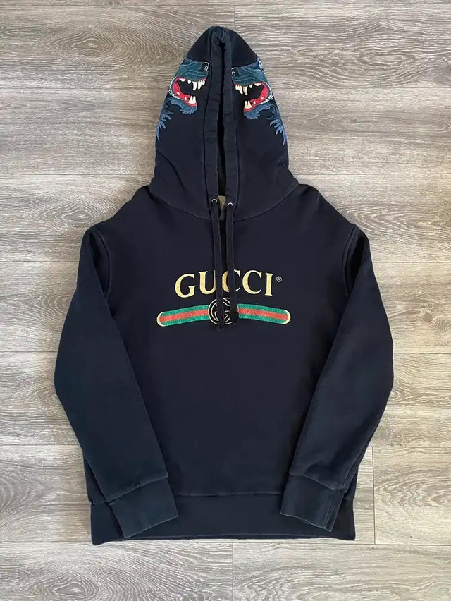 Gucci Wolf Embroidered Hoodie Size S | Hommes | Calgary | Kijiji