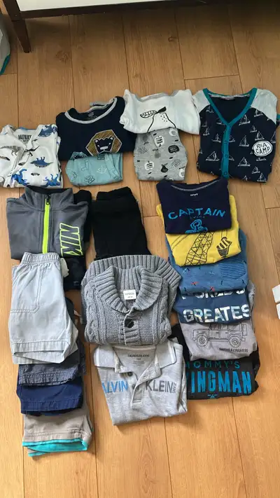 Lot de linges grandeur 18 mois, View more