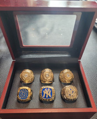 New York Yankees World Series Rings With Display Case