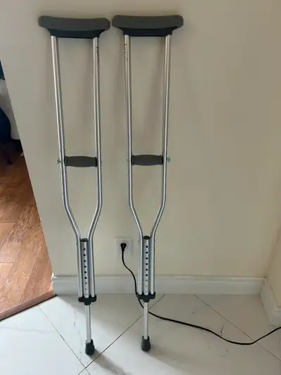 Medline Guardian Aluminum crutches, 300lbs,Adult Medium., View more