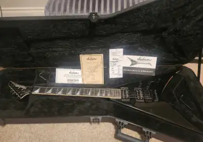 JACKSON USA KV2 (KING V) MADE IN CUSTOM SHOP, View more