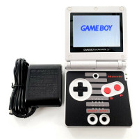 Nintendo GBA    SP • NES Limited  Edition