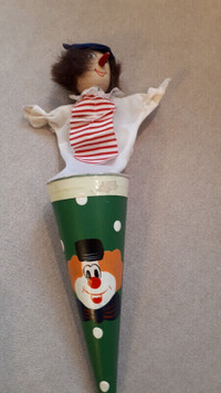 POP-UP PUPPET WALDORF CONE DOLL JACK IN THE BOX