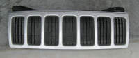 FRONT GRILLE FOR 2008 JEEP GRAND CHEROKEE