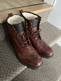 Paires de bottes UGG hiver a vendre