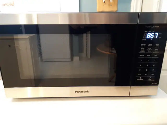 Microwave in Microwaves & Cookers in Cornwall - Image 2