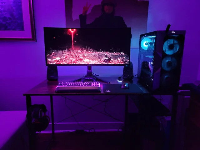 Alienware 34 Curved QD-OLED Gaming Monitor - AW3423DWF in Monitors in Ottawa - Image 3