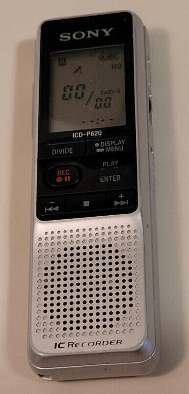 Vintage Sony ICDP620 Digital Voice Recorder in Arts & Collectibles in Oshawa / Durham Region - Image 4