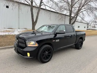 2013 Ram 1500 Sport 4X4 Crew Cab 5.7L Hemi Leather heated and cooled seats Navigation Back up camera...