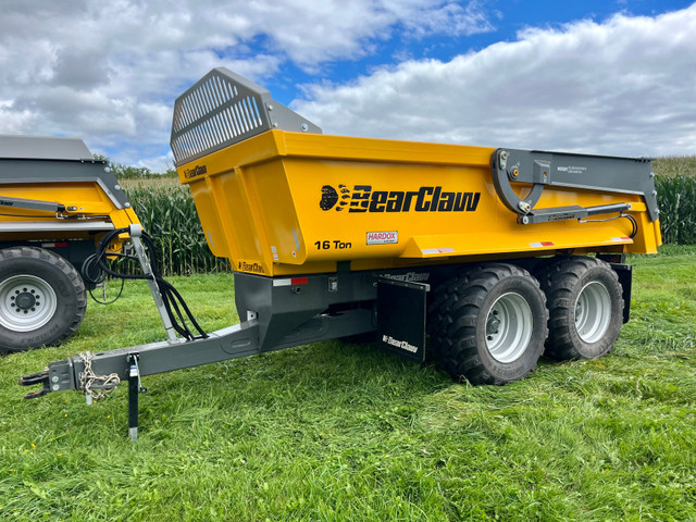 BearClaw 16 ton Trailer in Farming Equipment in Napanee - Image 2