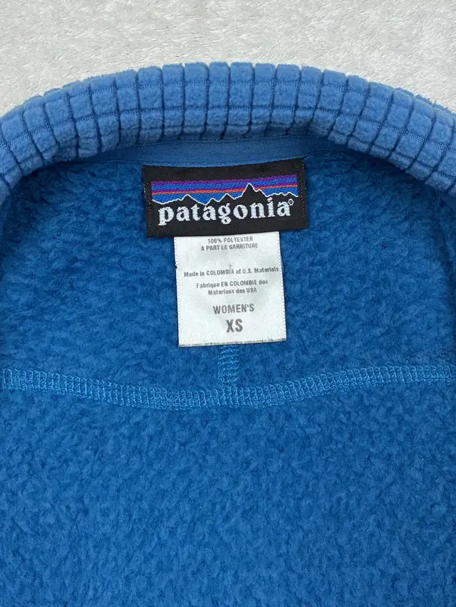 Patagonia R2 Regulator High-Loft Fleece Jacket - Women's Size XS in Women's - Tops & Outerwear in St. Albert - Image 6