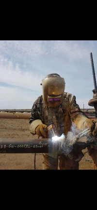 Rig welder for hire