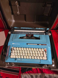 SMITH CORONA STERLING AUTOMATIC 12 TOUCH TEAL BLUE ELECTRIC TYPE