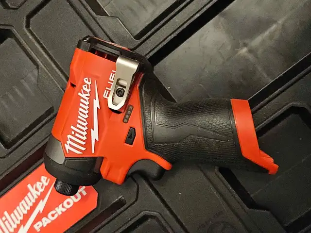 Brand new Milwaukee M12 Fuel 1/4" Hex Impact Driver in Power Tools in Ottawa - Image 5