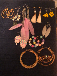 Lot of 10 pairs of earrings (price for the lot)