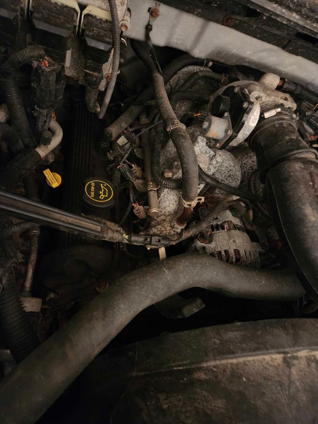  2005 Ford 4.6 V8 engine  in Engine & Engine Parts in Owen Sound - Image 2