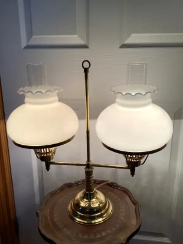 Vtg Mid Century Double Arm Brass Student Lamp Milk Glass Shades in Indoor Lighting & Fans in Belleville - Image 2