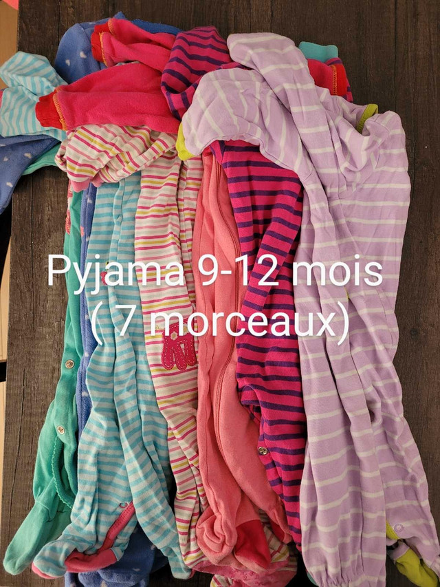 Lot de vêtements 9-12 mois dans Vêtements - 9 à 12 mois  à Laval/Rive Nord