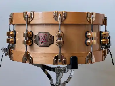 Premier 75th Anniversary Signia 14x5.5" 10-Lug Maple Snare Drum, View more