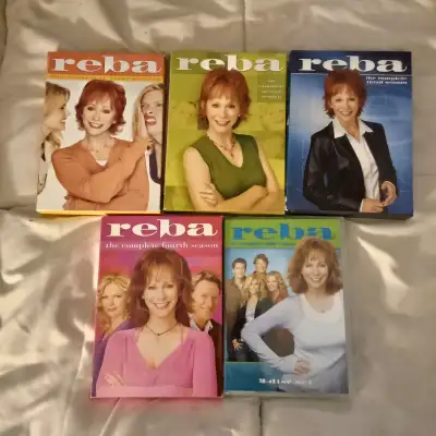 Your favorite Lady of Country Music stars in her own TV Sit Com.