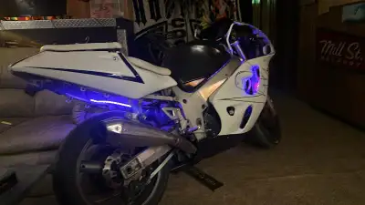 I'm selling my 1998 Suzuki GSXR 600, a sportbike known for its performance and sleek design. This mo...