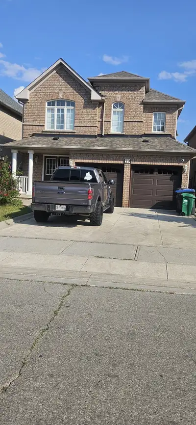 Rental House on Sandalwood and Chinguacousy