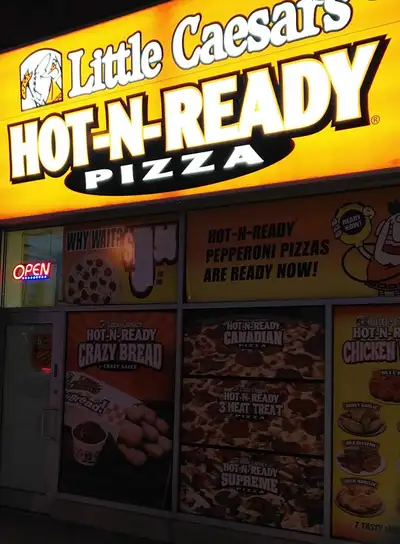 Part time job available at Take out only Pizza place, dough person and kitchen/cashier position. Mus...