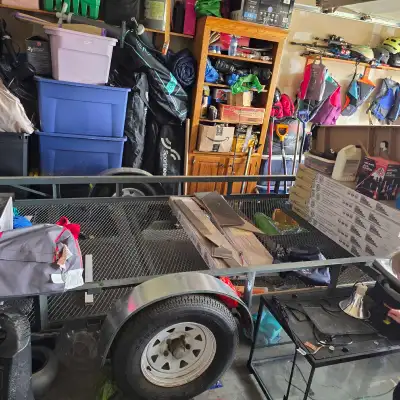 In great shape we have upgraded to another trailer and no longer need this one it is 5 feet by 10 fo...