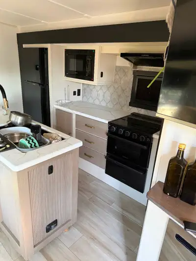 A nice RV for rent, month to month. The person who rents it must know a bit about RV living as you n...