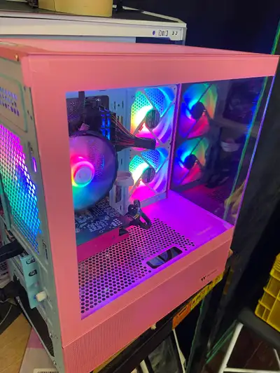 Intel i5-10600K The Intel Core i5-10600K gaming desktop, View more