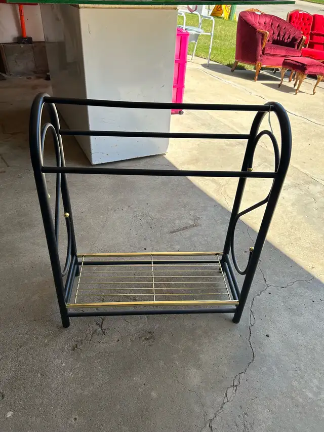 Blanket Stand628632678718731214