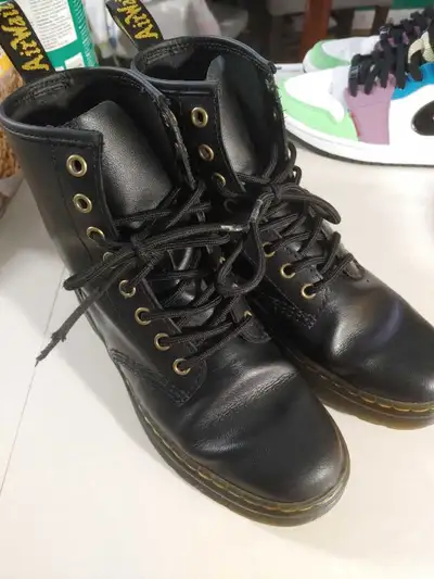 Doc Martens size 7w -6m sell for 50$ firm, View more