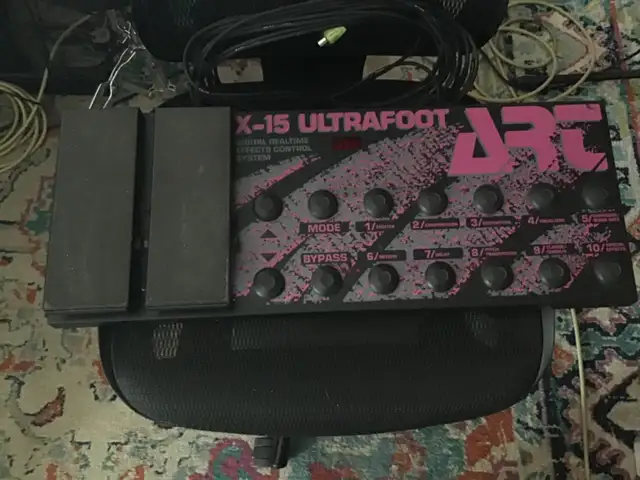 Art sgx2000 preamp with midi controller in Guitars in Ottawa - Image 5