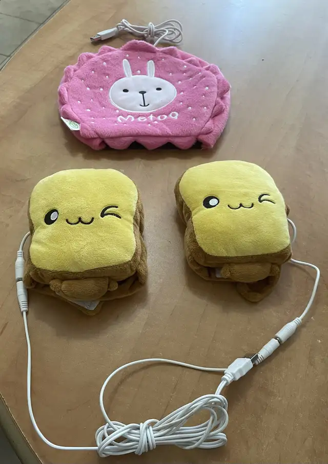 USB Heated Gloves,Heated Seat(pink) in Kids & Youth in Dartmouth - Image 3