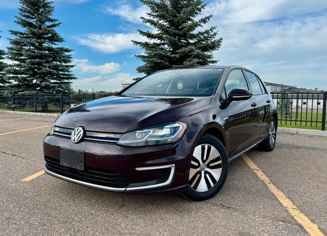 2018 VOLKSWAGEN E-GOLF SEL Premium Active in Cars & Trucks in Calgary