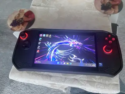 msi claw 7Ai+ 32 gb ram, 512 gb ssd , View more