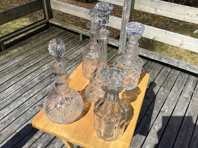 CRYSTAL DECANTERS in Home Décor & Accents in Bedford - Image 2
