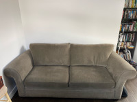 Comfy Couch excellent condition